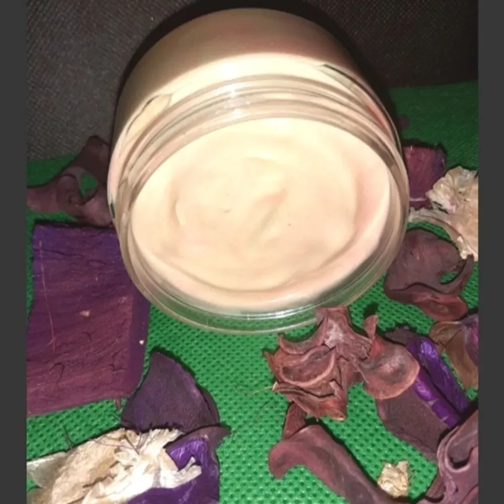 Hand Crafted skin moisturizer